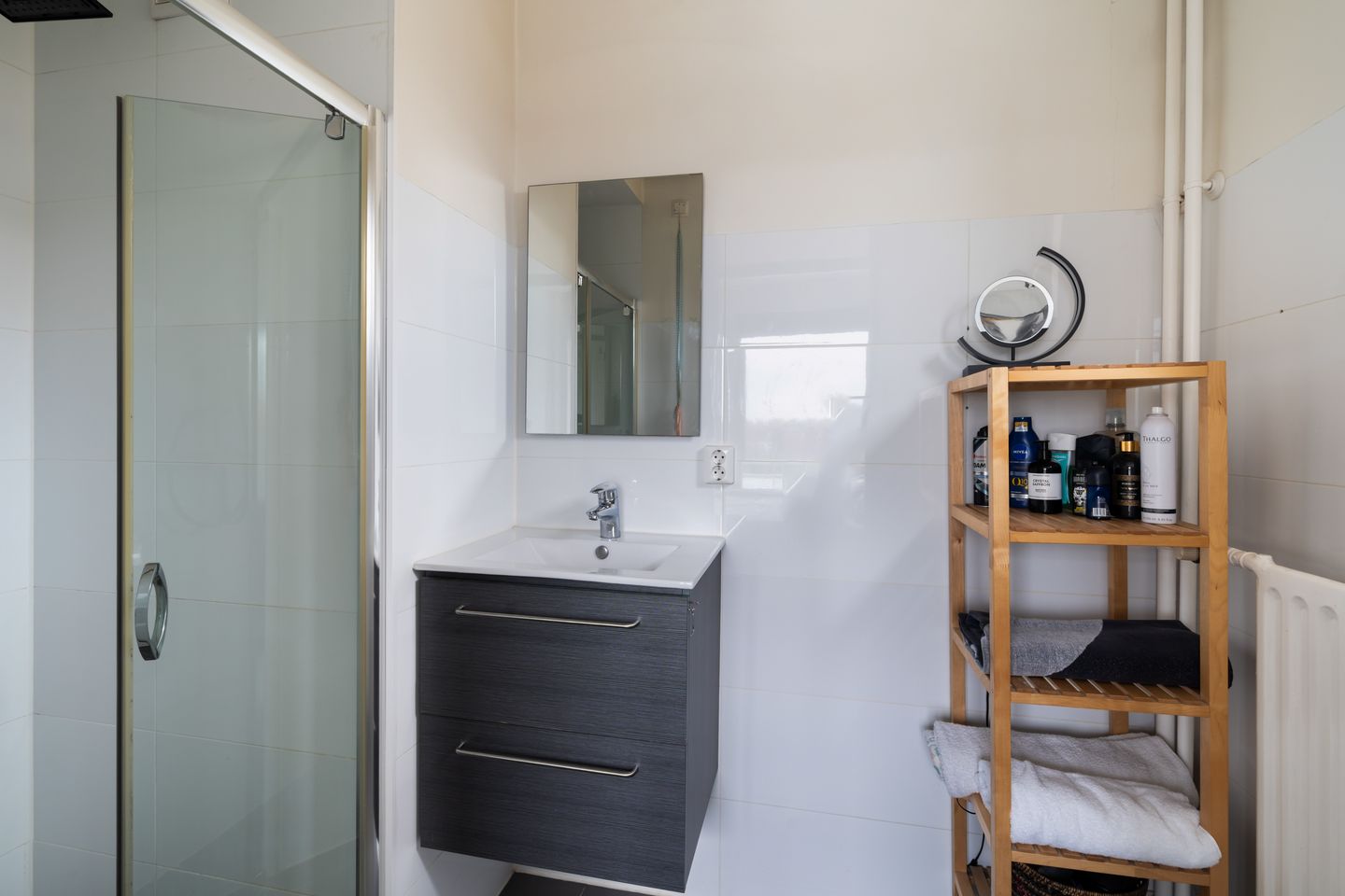 Photo 34 of Van der Helmstraat 476