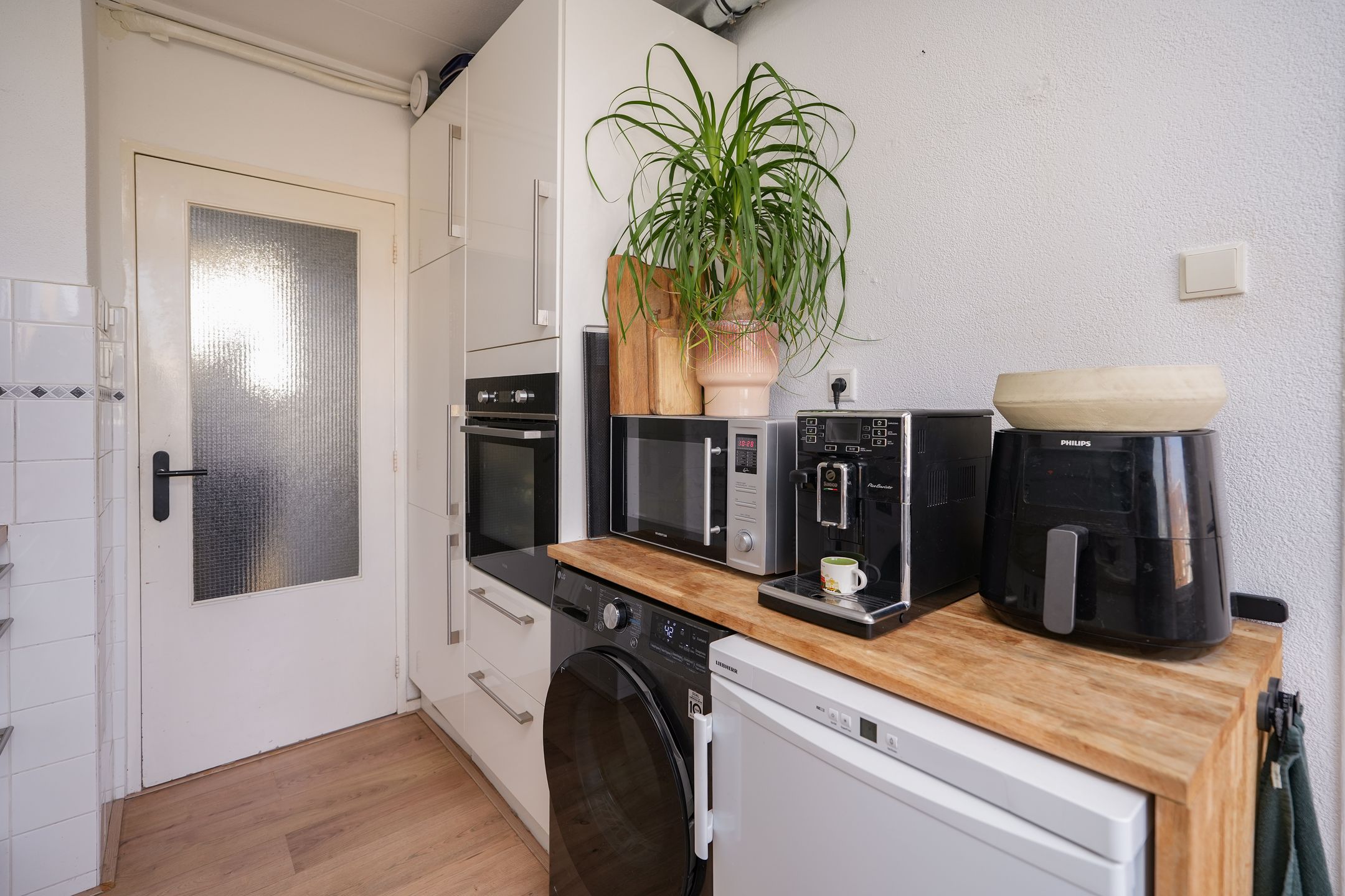 Photo 12 of Wibautstraat 23