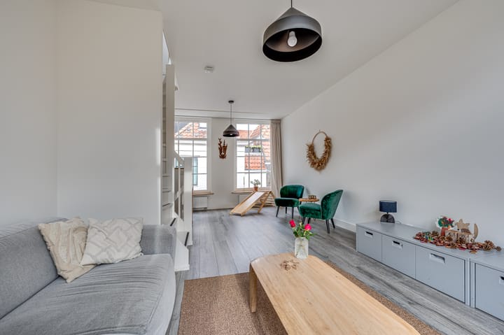 Foto 16 van Zusterstraat 64