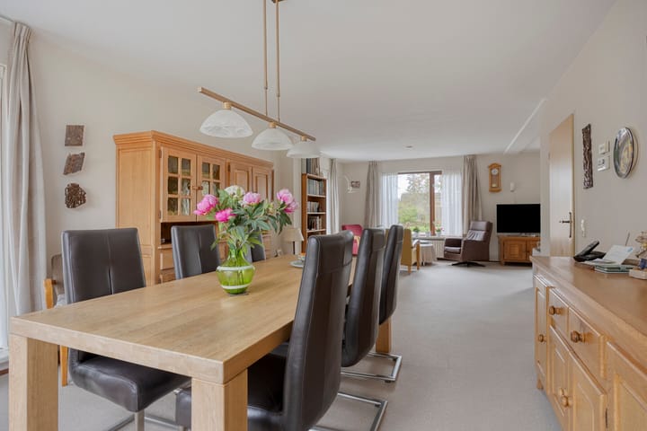 Foto 9 van Paauwenburgweg 40