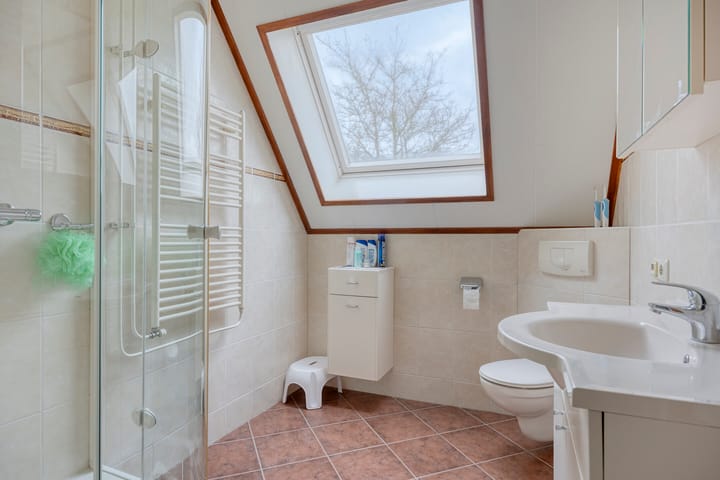 Foto 18 van Paauwenburgweg 40