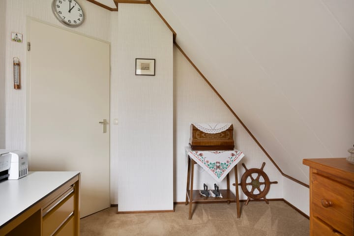 Foto 23 van Paauwenburgweg 40