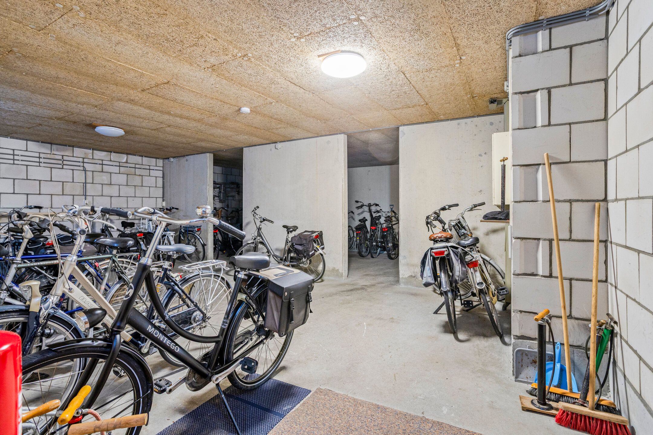 Foto 27 van Tichelwerkstraat 26