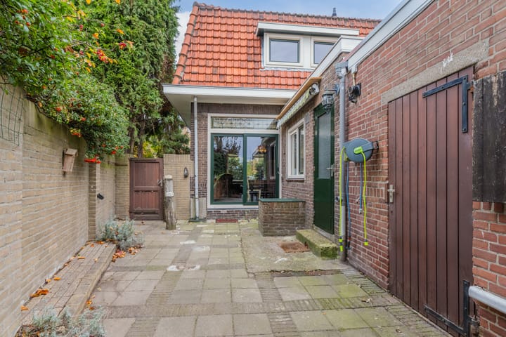 Photo 2 of Terheijdenseweg 227