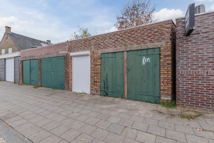 Photo 20 of Terheijdenseweg 227