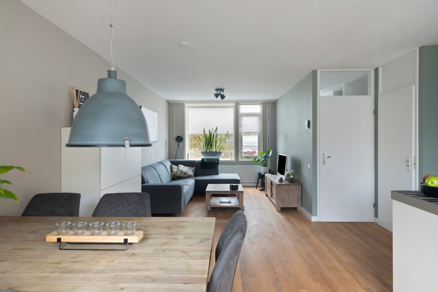 Foto 14 van Lugteren 19