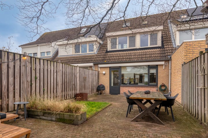 Foto 33 van Lugteren 19