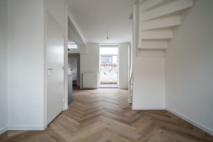 Foto 8 van Oranjestraat 34