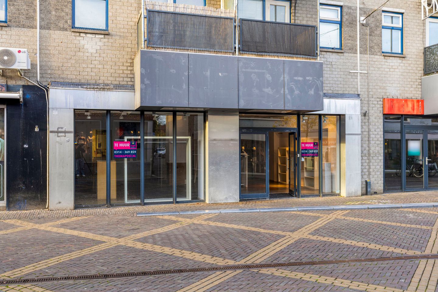 Bekijk foto 3 van Heezenpoort 13