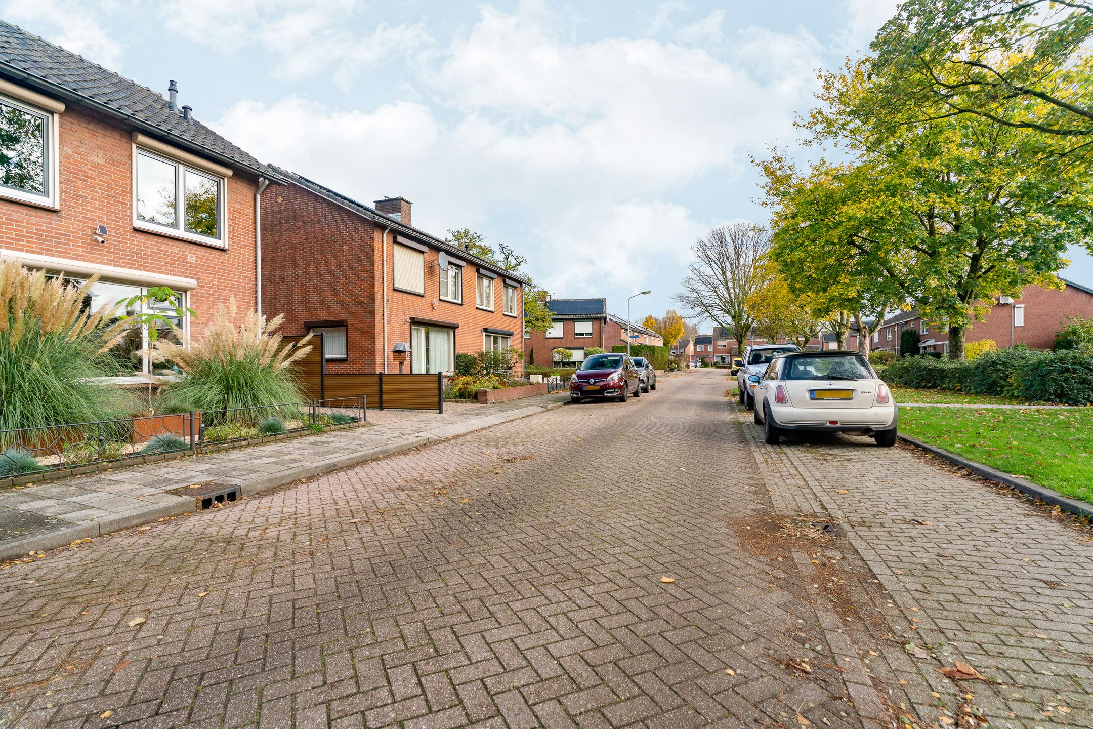 Photo 48 of Veldstraat 23