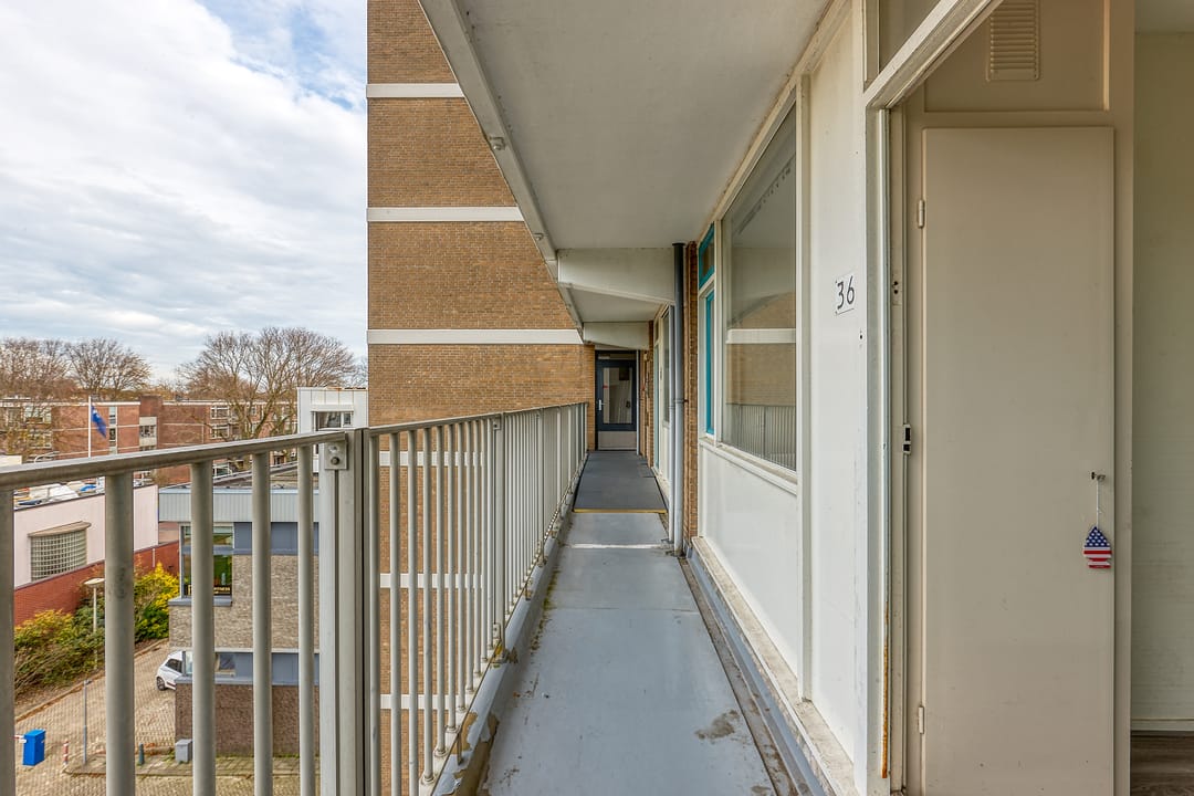 Foto 31 van Arnold Spoelplein 36