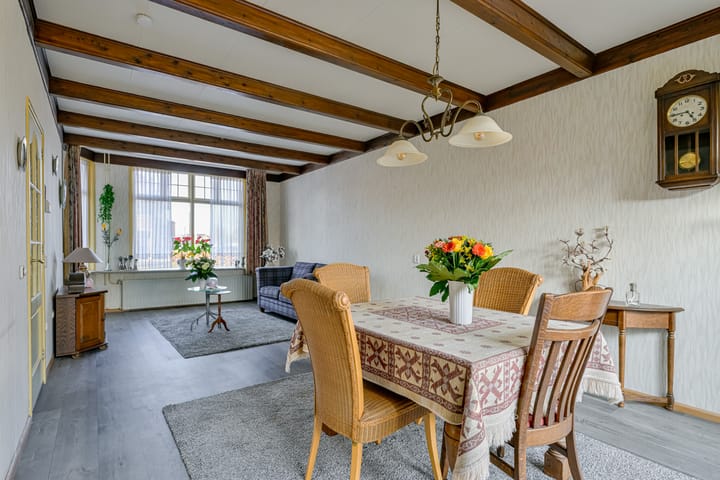 Photo 11 of Dorpsstraat 8