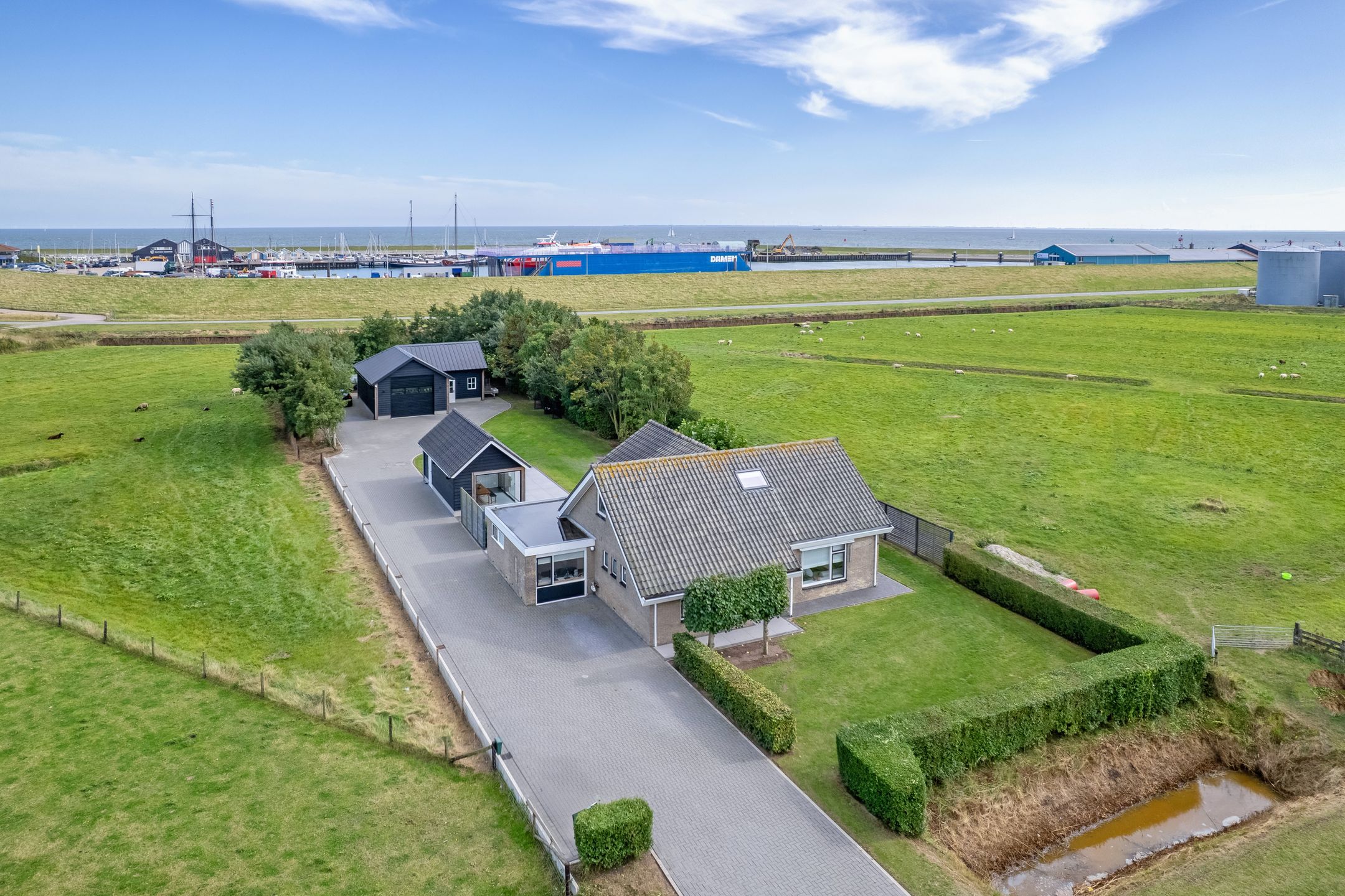 Foto 3 van Laagwaalderweg 10