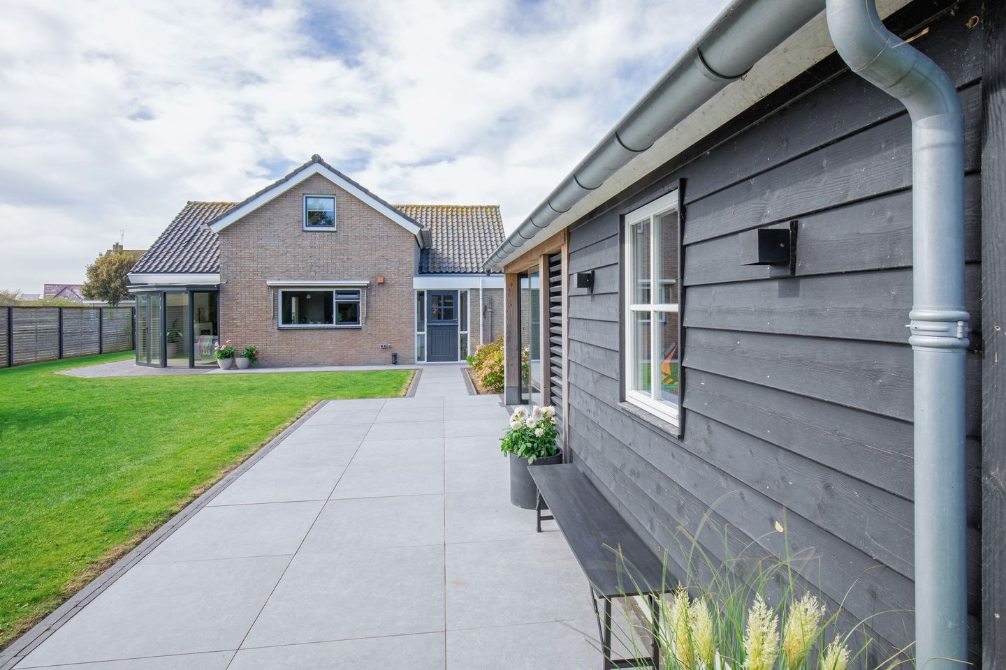 Foto 50 van Laagwaalderweg 10