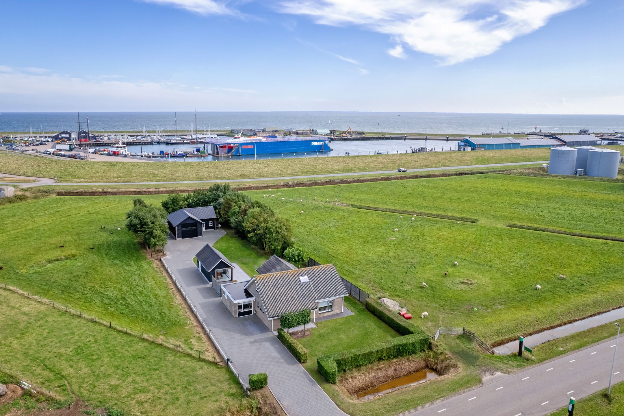 Foto 57 van Laagwaalderweg 10