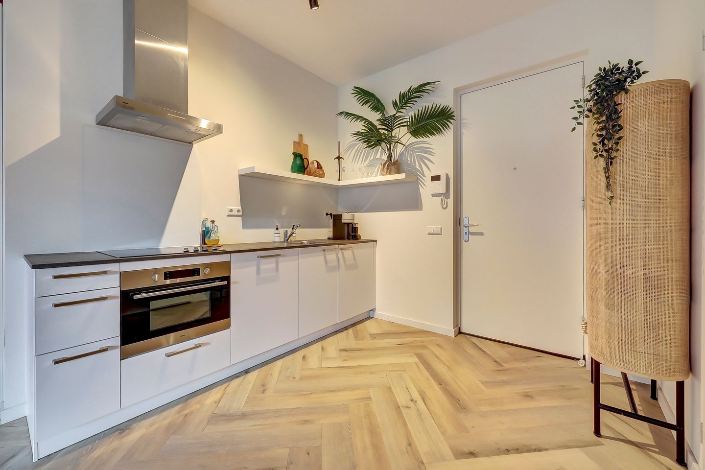 Photo 14 of Kanseliersplein 172