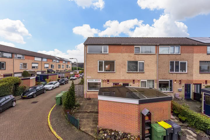 Photo 2 of Klaproosstraat 31