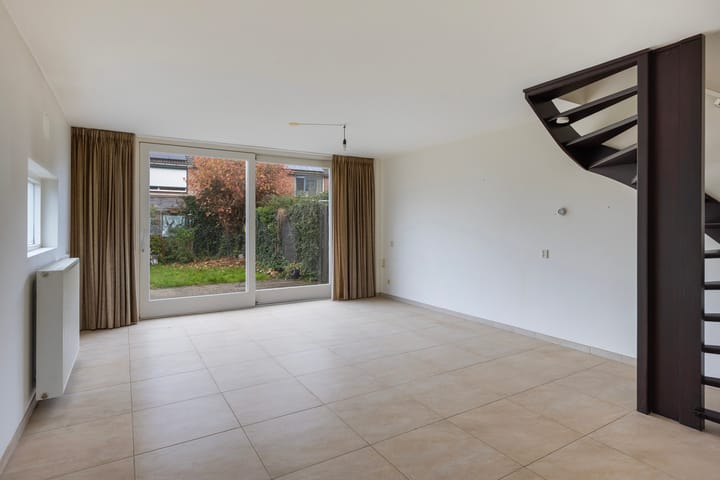 Foto 7 van Klaproosstraat 31