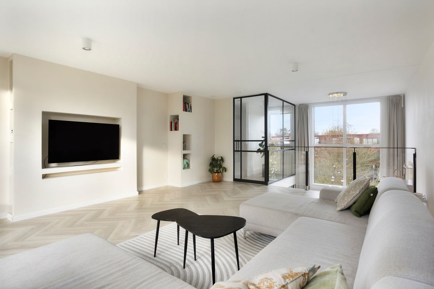 Foto 25 van Forel 16