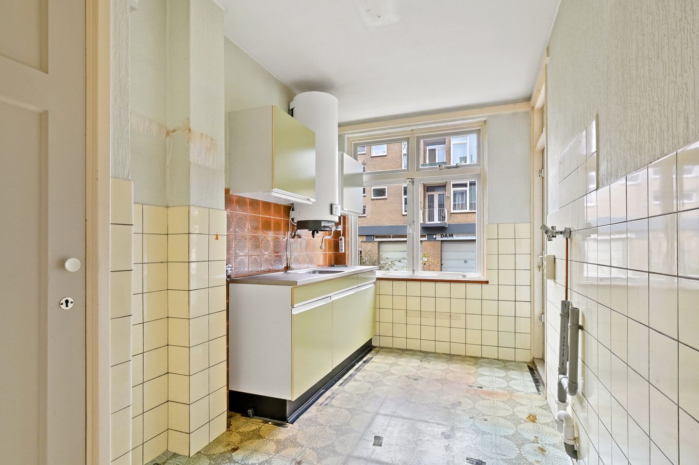 Foto 14 van Albert Verweystraat 74