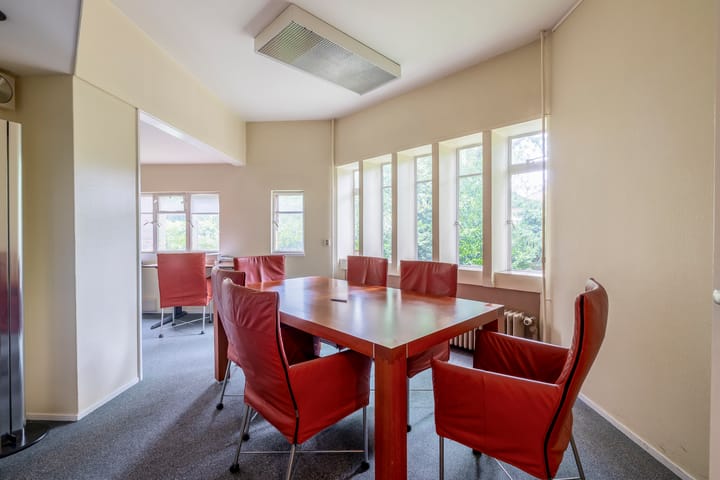 Foto 24 van Emmastraat 10