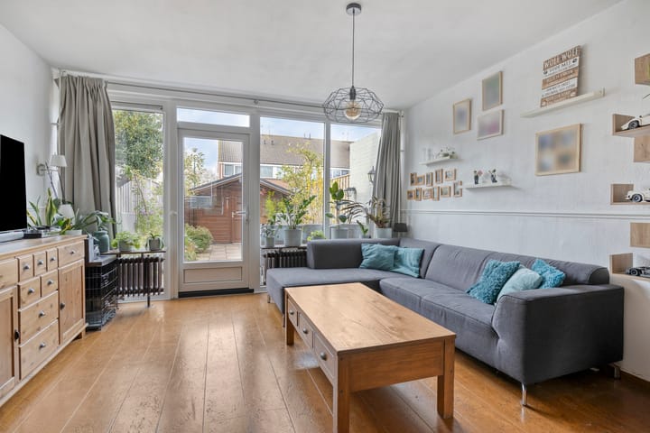 Photo 3 of Kamelenspoor 194