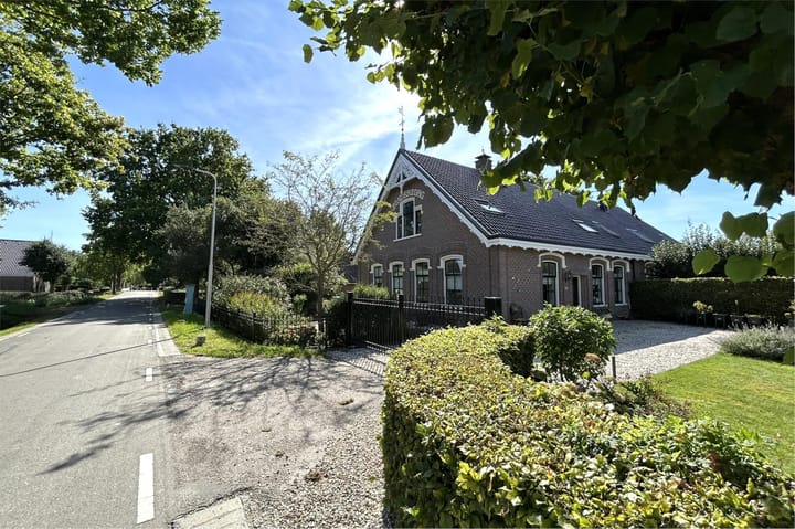 Photo 2 of Achtersloot 47