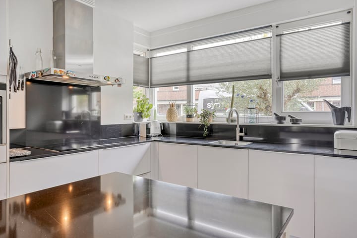 Foto 9 van Gerard Revelaan 7