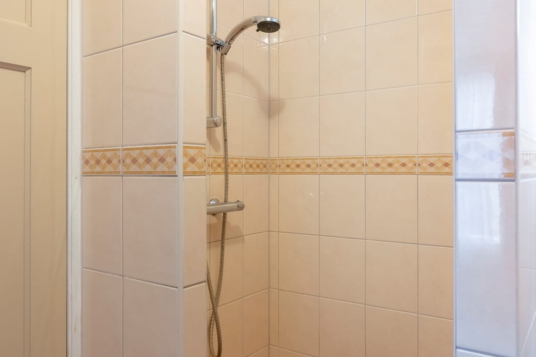 Photo 16 of Oosterstraat 30