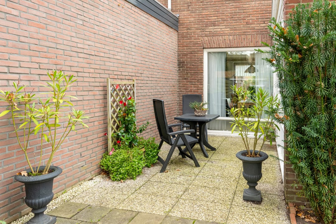 Photo 28 of Oosterstraat 30