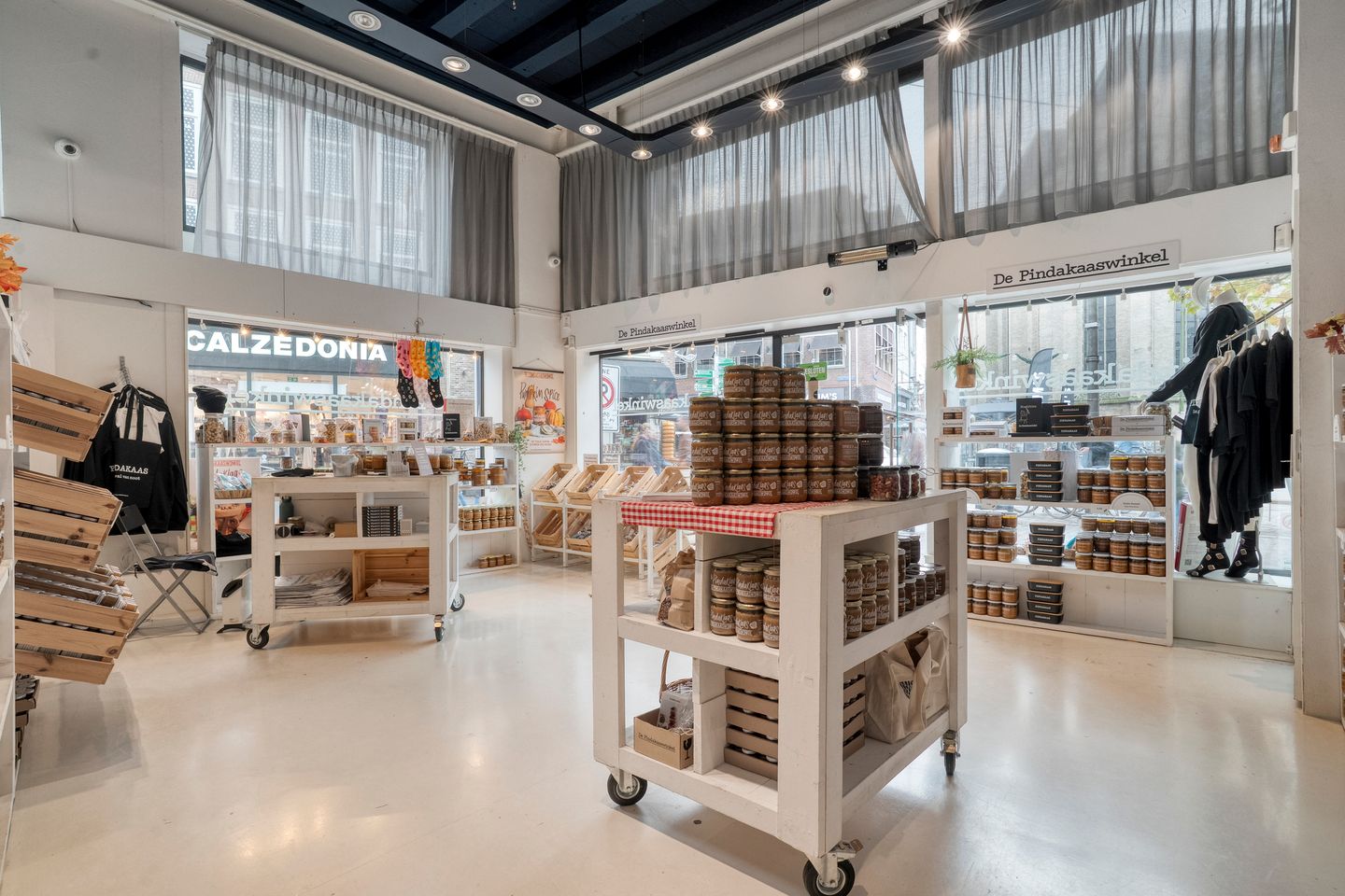 Bekijk foto 2 van Grote Markt 7