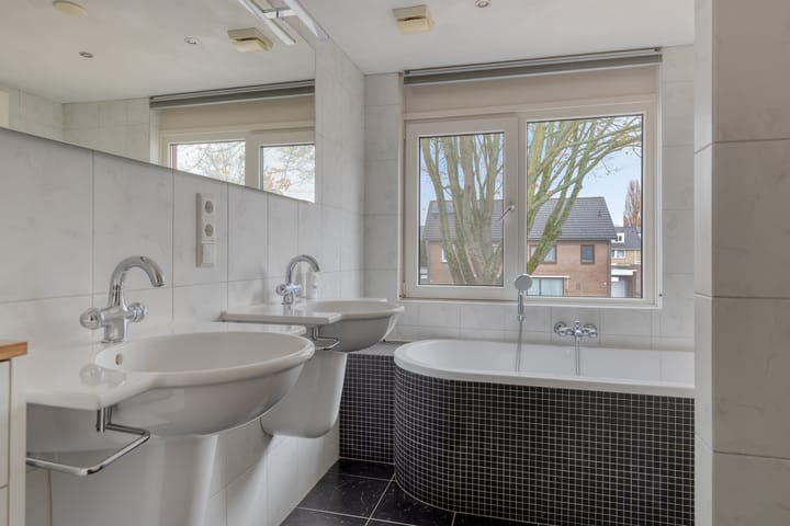 Foto 24 van De Loop 12