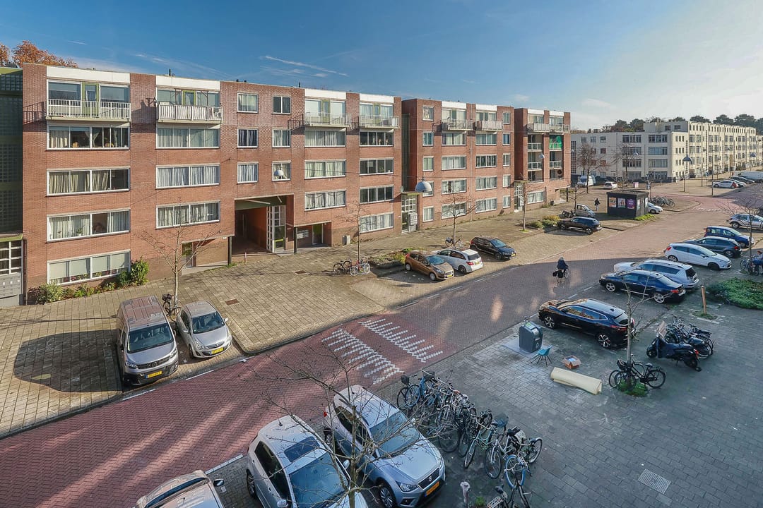 Photo 2 of Chestertonlaan 44