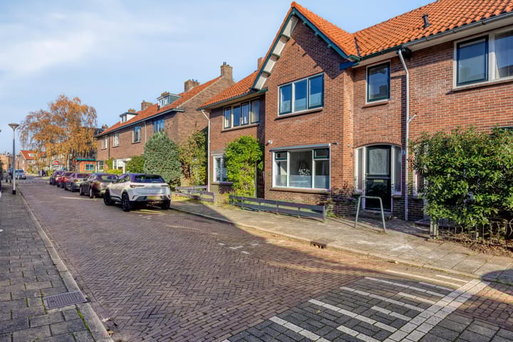 Foto 2 van Sloetstraat 41