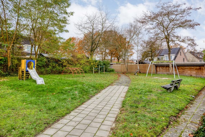 Photo 44 of Strengakkers 2