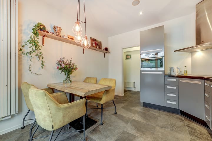 Foto 17 van Reeuwijkstraat 2