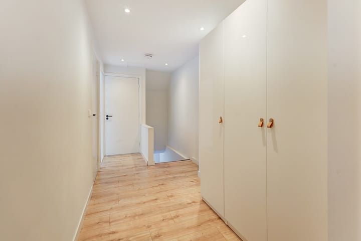 Foto 21 van Reeuwijkstraat 2