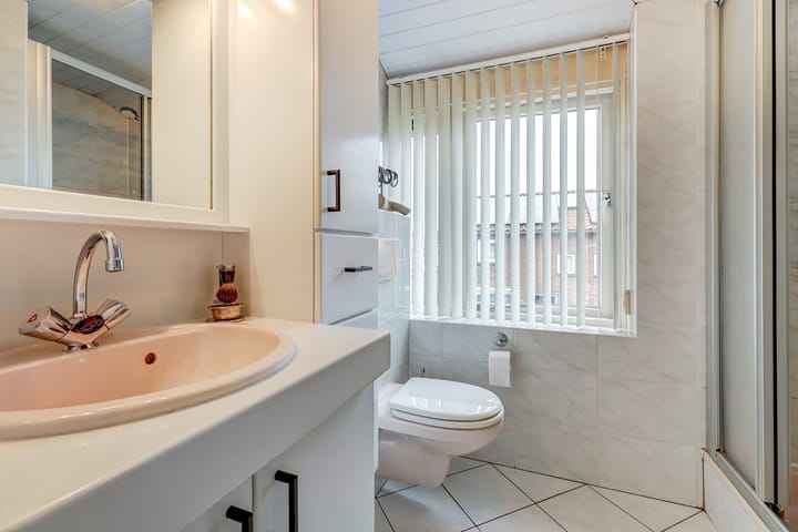 Foto 30 van Reeuwijkstraat 2