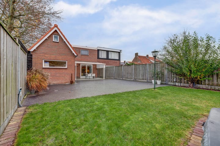 Foto 33 van Reeuwijkstraat 2