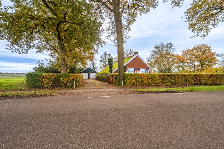 Photo 4 of Oerdeweg 32