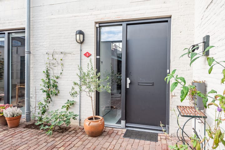 Photo 9 of Emailleplein 1