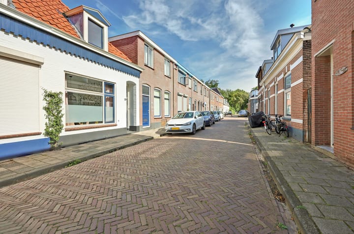 Foto 27 van Spoorstraat 19