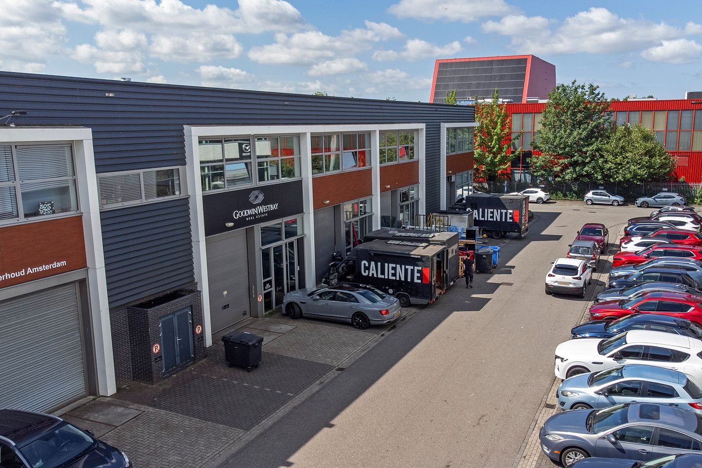 View photo 1 of Hoogoorddreef 137