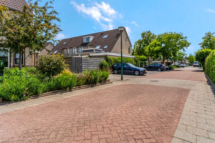 Photo 6 of Griegstraat 2