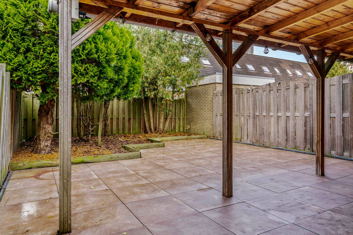 Foto 14 van Bertha von Suttnerlaan 18