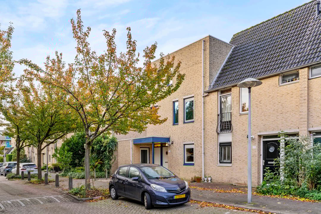 Foto 26 van Bertha von Suttnerlaan 18