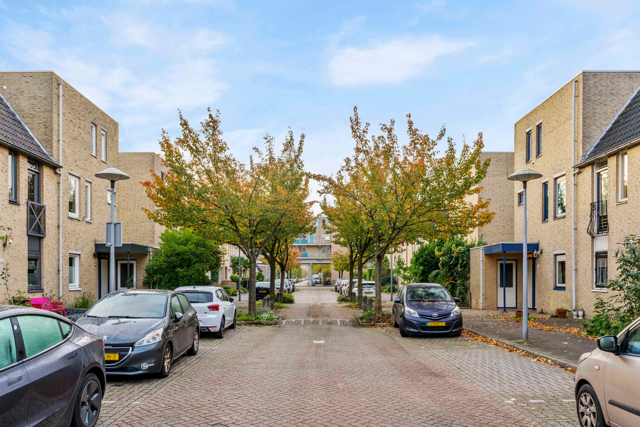 Foto 27 van Bertha von Suttnerlaan 18