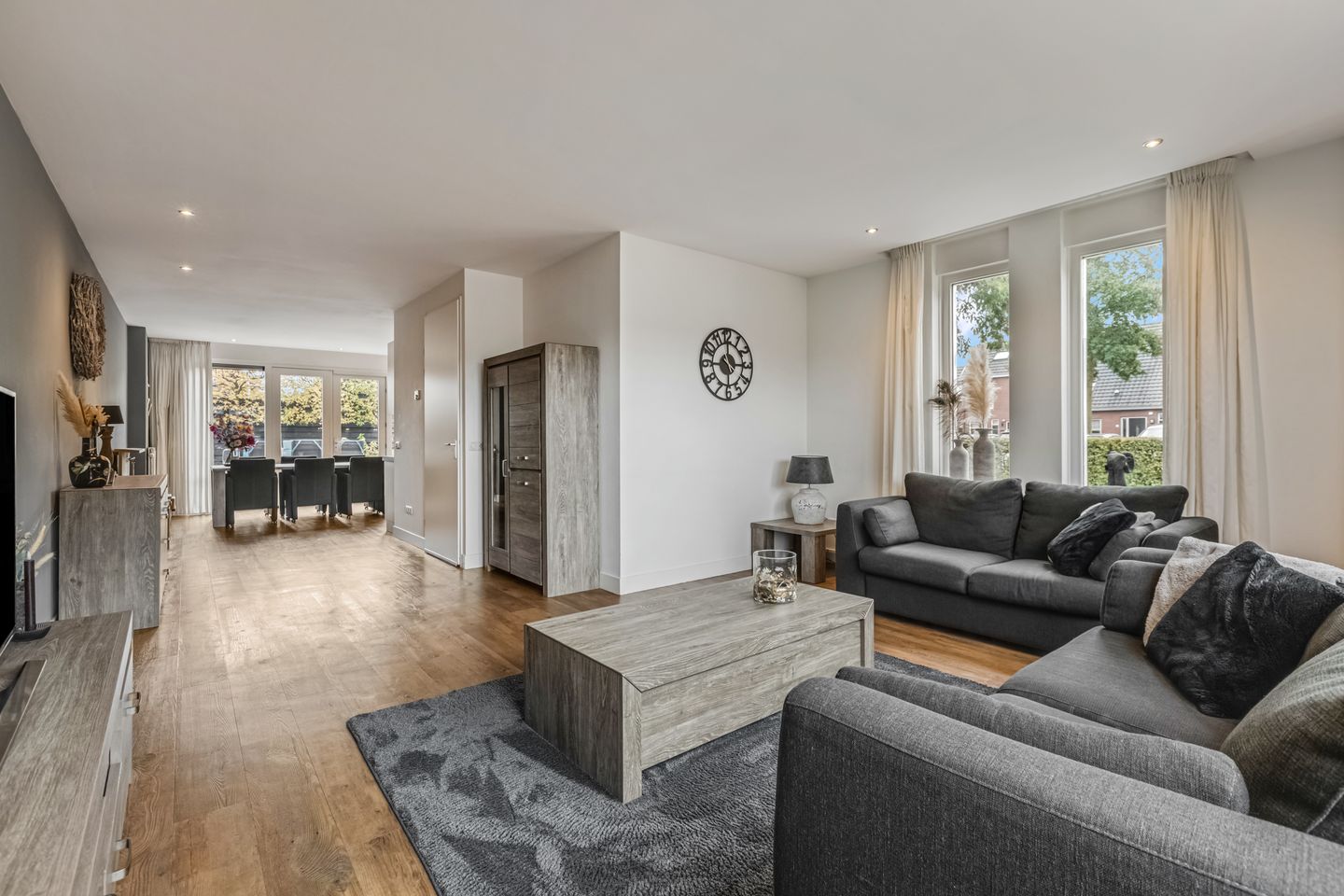 Photo 4 of Veldjeshof 9