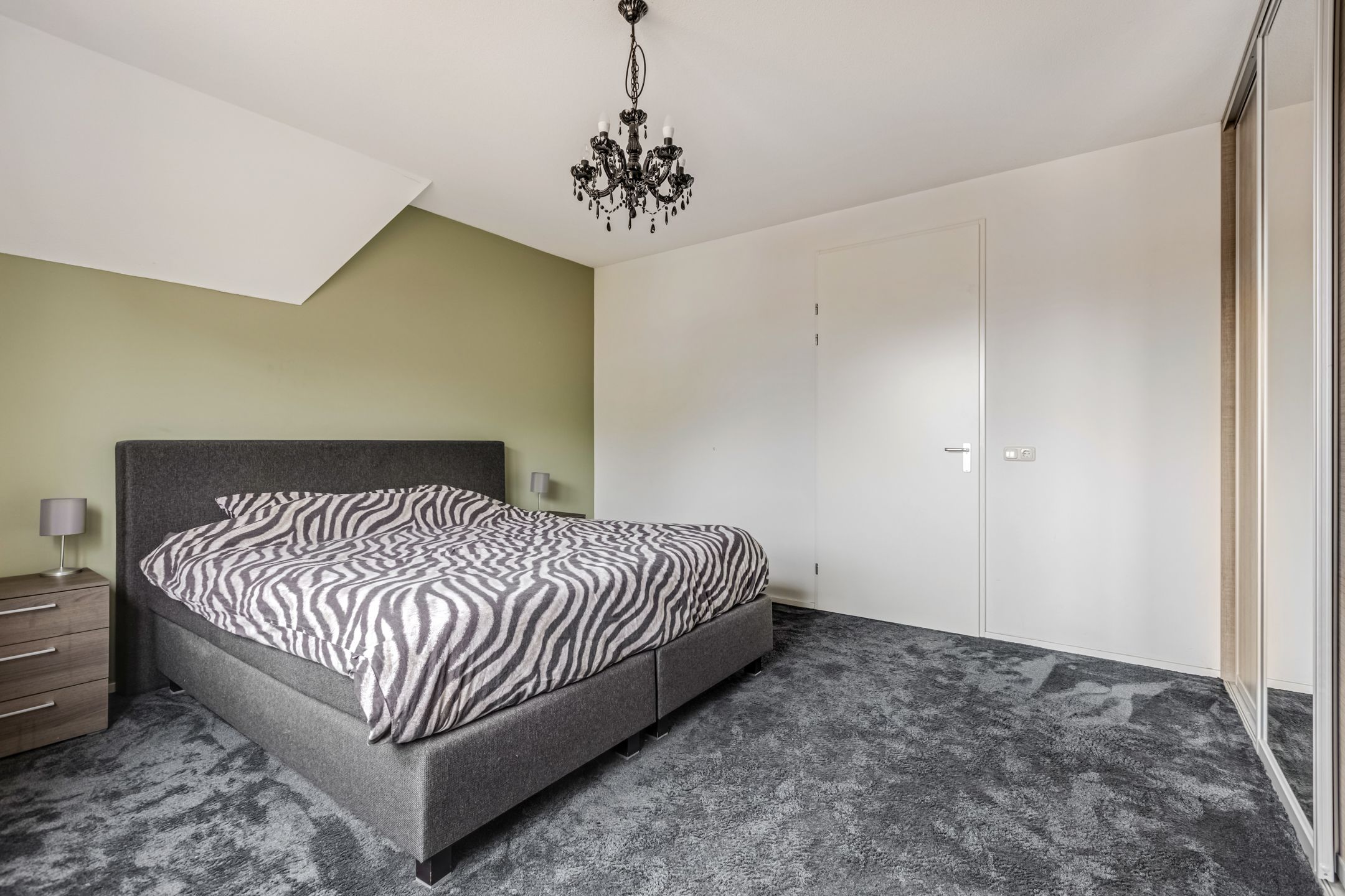 Photo 15 of Veldjeshof 9