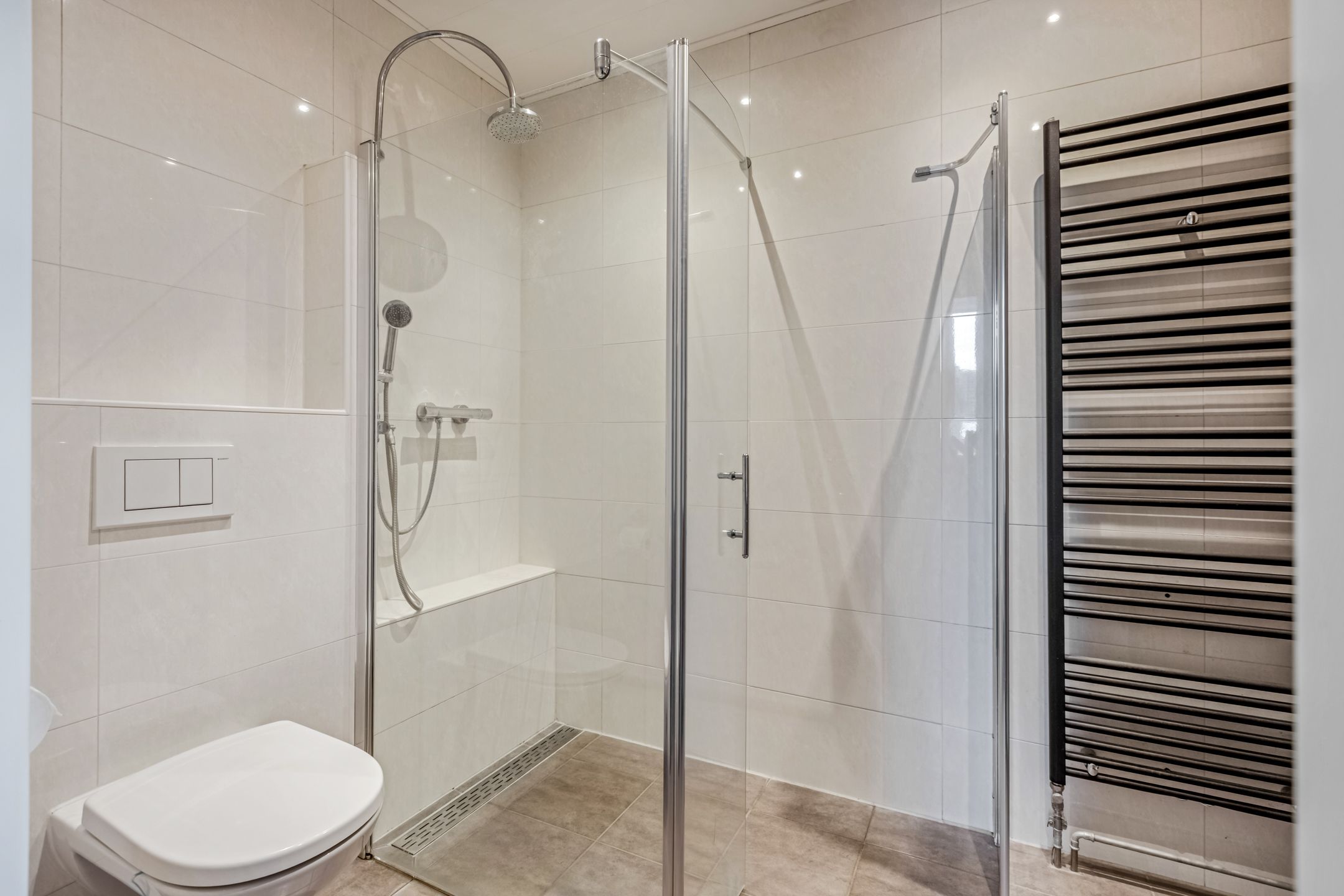 Photo 21 of Veldjeshof 9